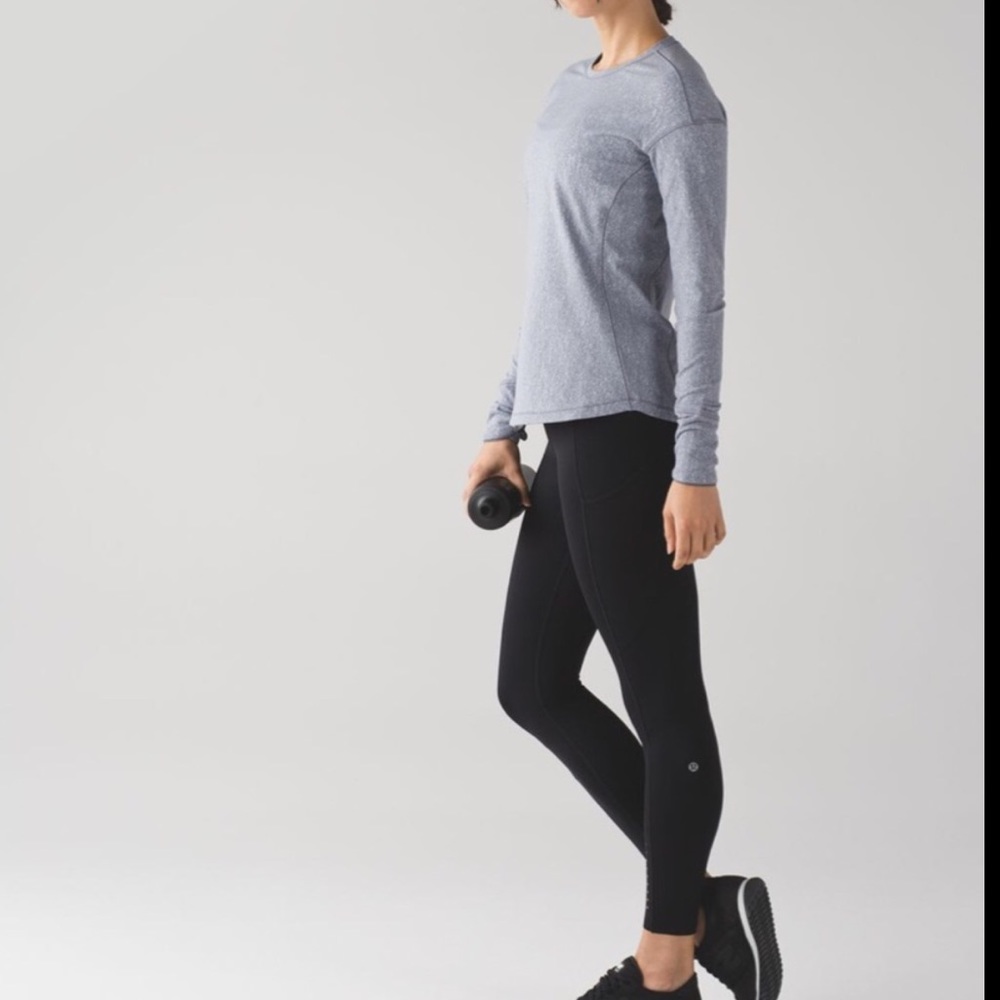 Women's Gray Long Sleeve Top